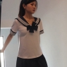 【得意客】水手服学妹被放倒玩弄玉足